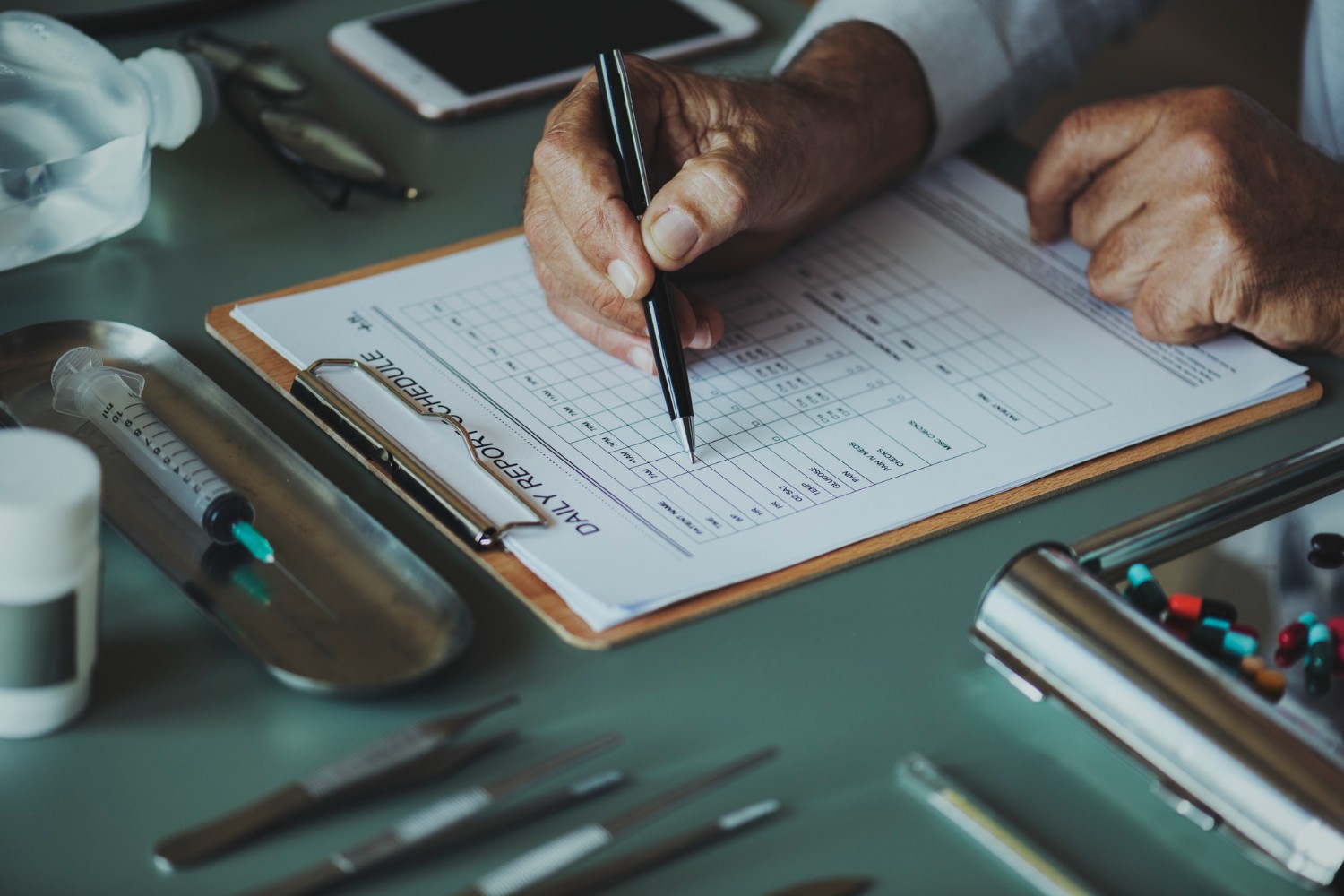 AQL Calculator Interface for Quality Checks - Converting inspection data into clear quality decisions